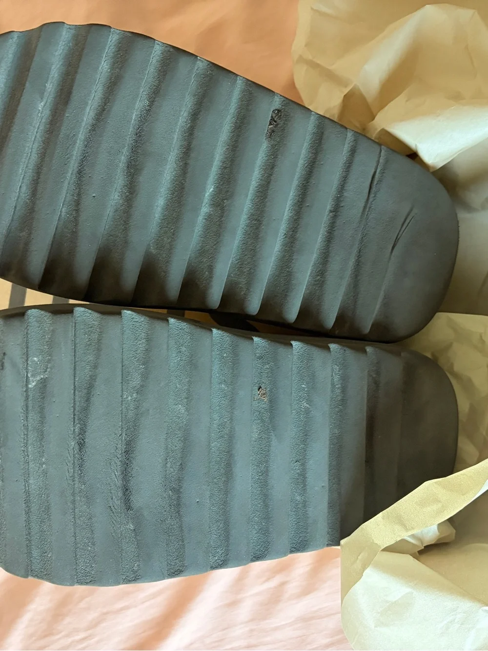 adidas yeezy slide